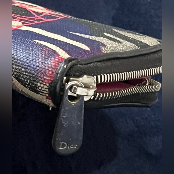 Christian Dior Continental Zip Around Wallet Abstract Camo - Picture 10 of 15